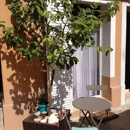 Studio Roman Villefranche-sur-Mer